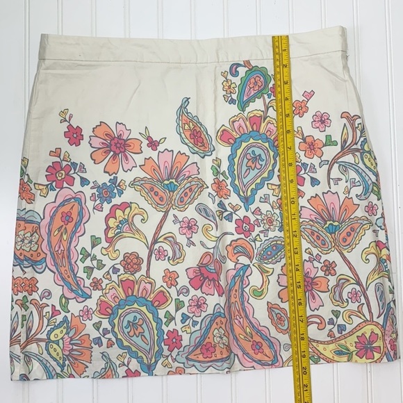 G.H. Bass & Co.  floral lined skirt EUC 12 - Picture 7 of 8